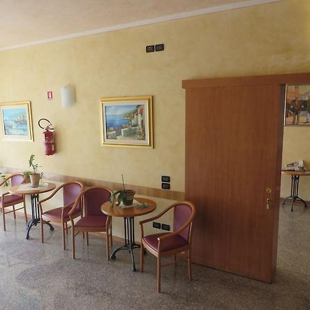 Hotel San Tomio Isola Vicentina Exterior photo